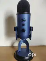Blue Microphones Yeti 2117 USB Microphone (Midnight Blue)