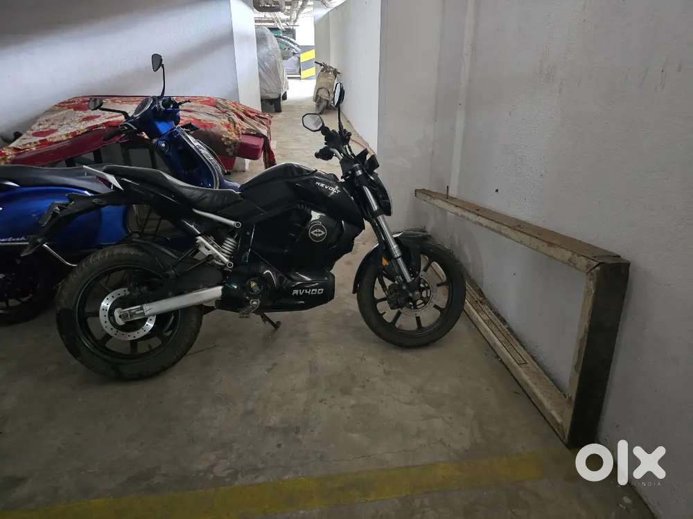 Excellent condition with new charger and belt for sale