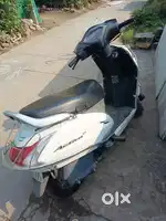 Genuine reading, smooth engine, new back tyre, insurance expired,