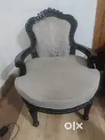 Urgently sale sofa with 2 chairs