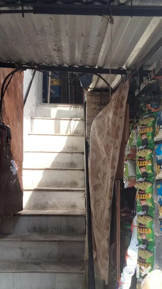 गोविंद नगर डीबीएस कॉलेज पास कच्ची बस्ती में मकान केवल स्टांप लिखापढ़ी