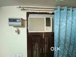 1 ton Hitachi window AC in running condition