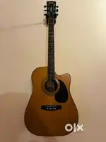 Cort AD880CE Semi-Acoustic Guitar – Great Sound, Good Condition