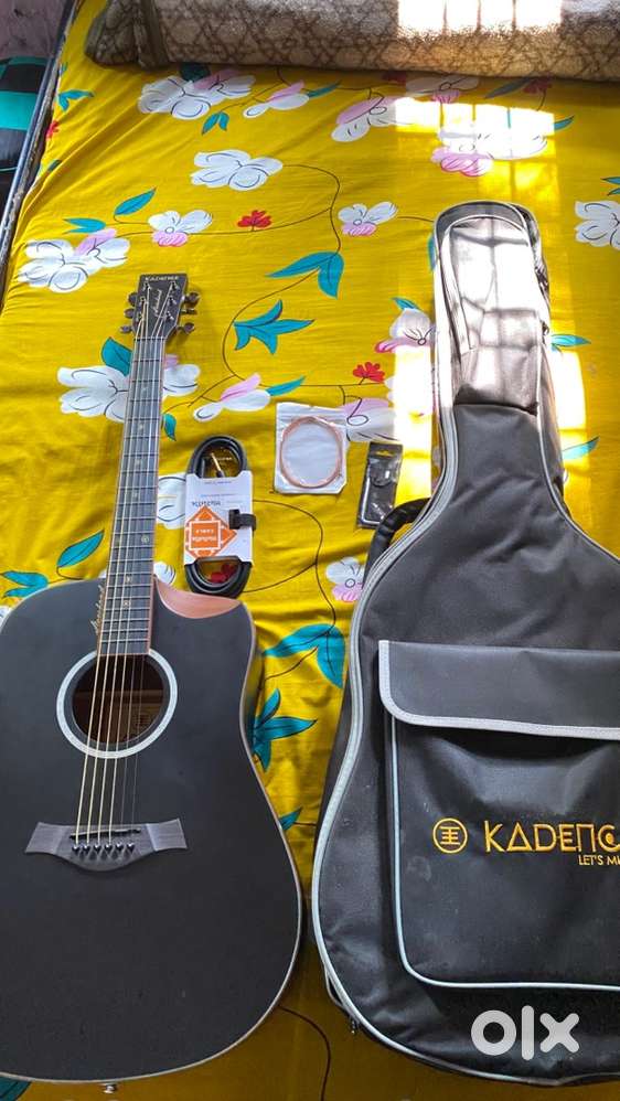 Kadence sh04 guitar