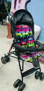 Kids Stroller (for 0-4 years, brand: Luvlap)