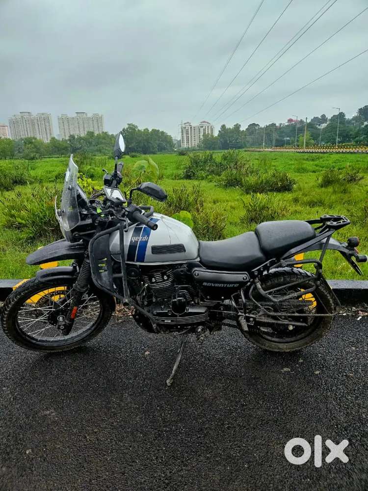 Yezdi adventure sale