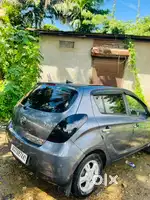 Sale or exchange Hyundai i20 asta top model 2011 new tyres