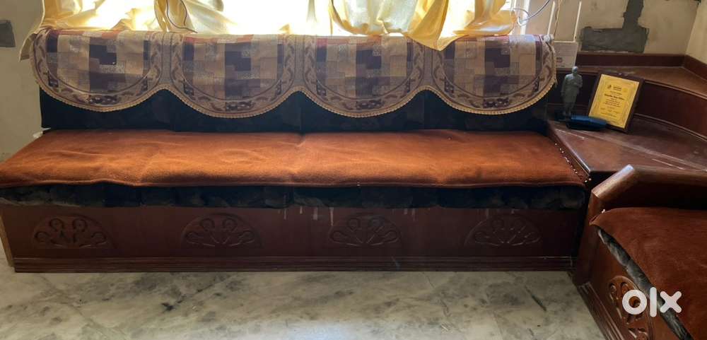 L-Shaped 3+3+4 Sofa Set with 2 Corner Units – Excellent Condition