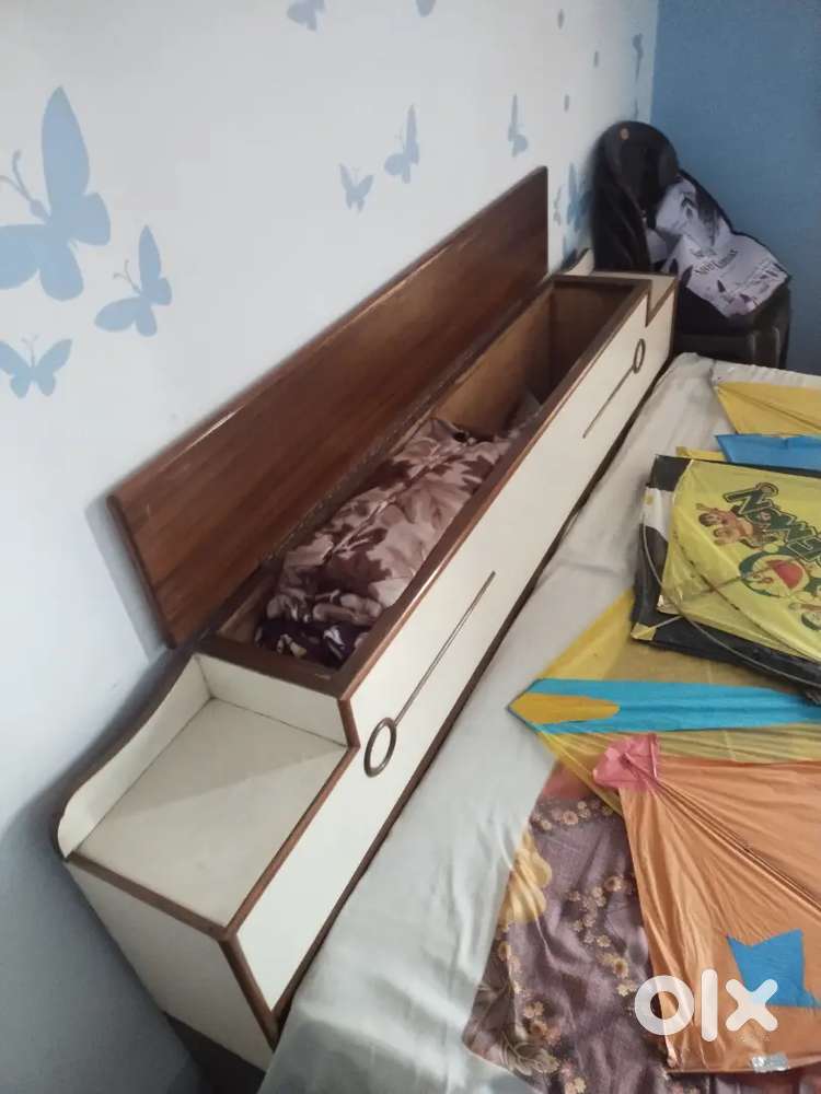 Bed and dressing table