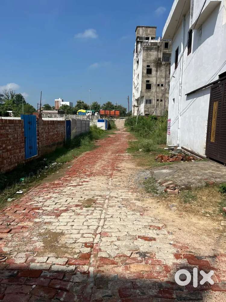 680sq. Feet plot in Banaras near Tahirpur