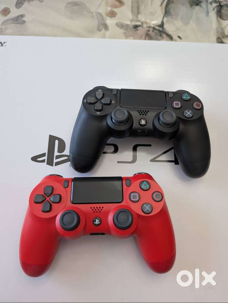 Play Station 4 PS4 1TB