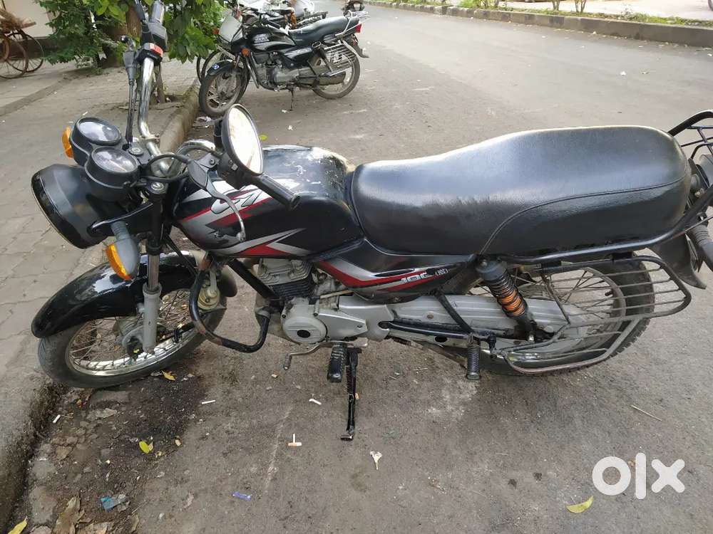 Bajaj ct 100B