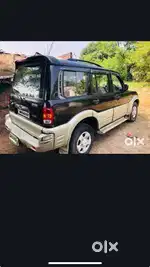 Mahindra Scorpio Classic 2004 Diesel 142000 Km Driven