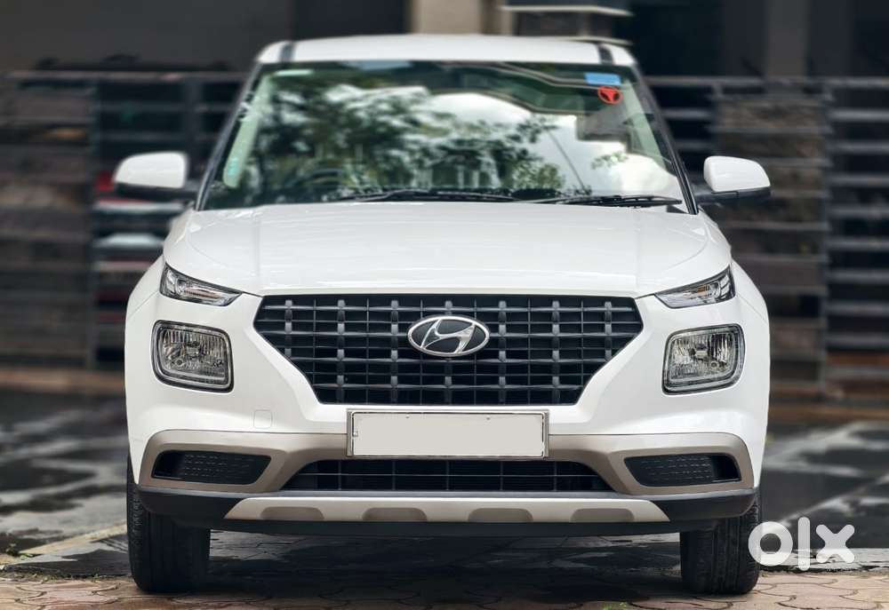 Hyundai Venue E, 2019, Petrol