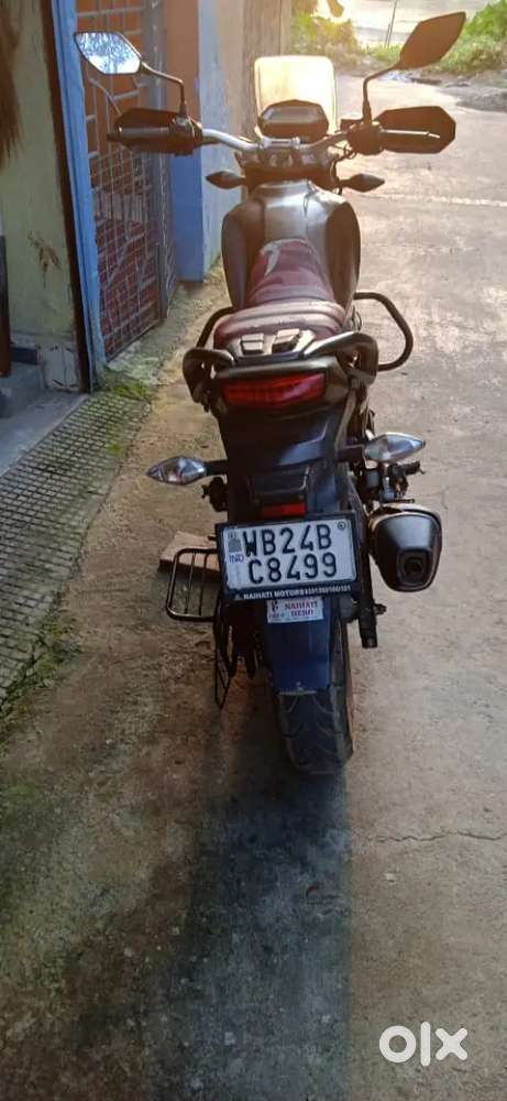 GOOD CONDITION NO ISSUE