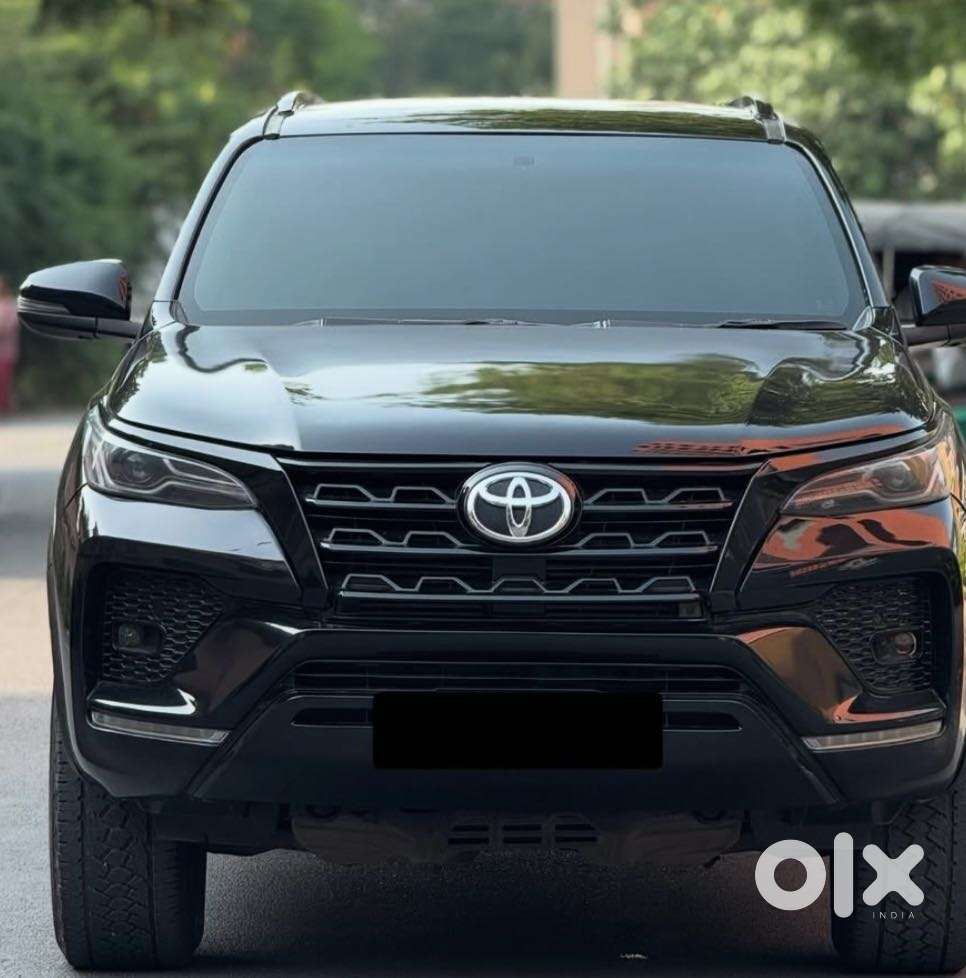 Toyota Fortuner 4X4 AT 2.8 Diesel, 2023, Diesel