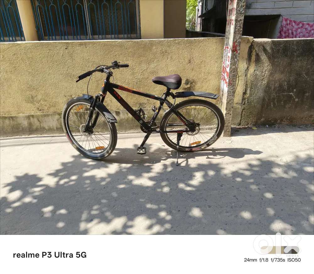 Hurricane vector 91 bicycle. Size 27.5