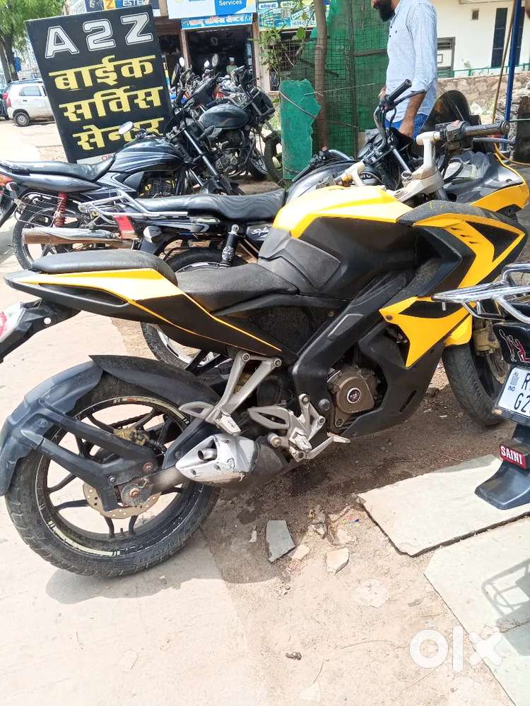 Pulsar Rs200 bs3
