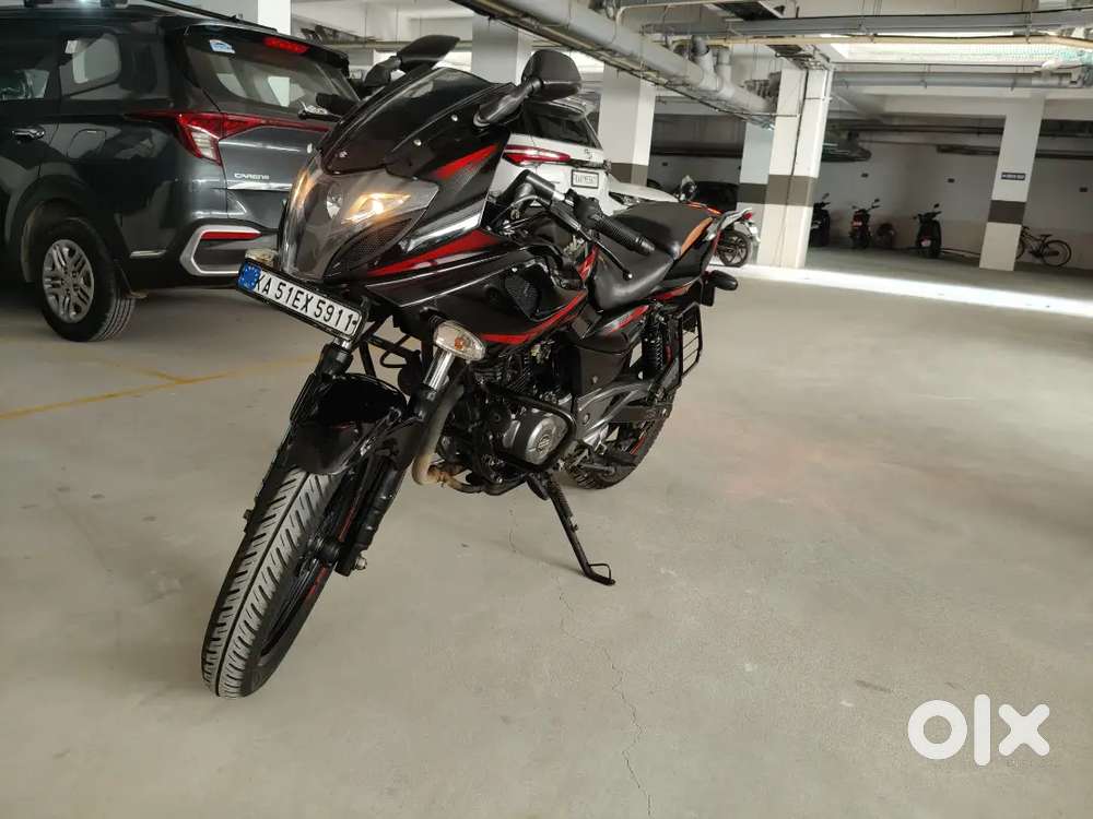 Pulsar 180 (2017)