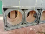 4 single bass speaker ke sath and 2 dual cabinet