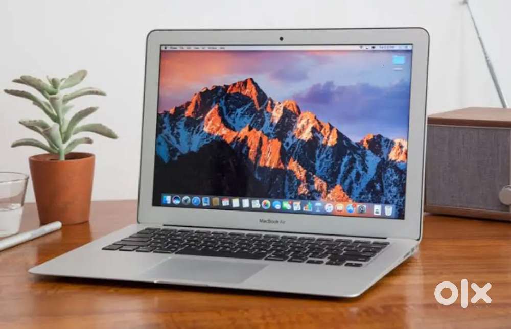 Mac book air in excellent condition
