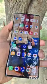 Vivo v30 5G 12GB 256 GB 8 MONTH OLD