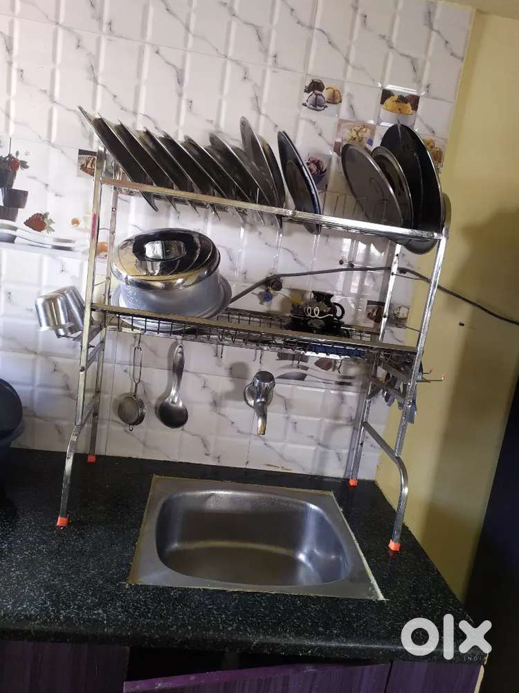 Only 2 months old stand, reason for selling is to water filter attach