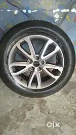 Mercedes SUV fortuner