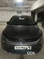 Tata Altroz XZ DCA automatic Grey Colour Well maintanied