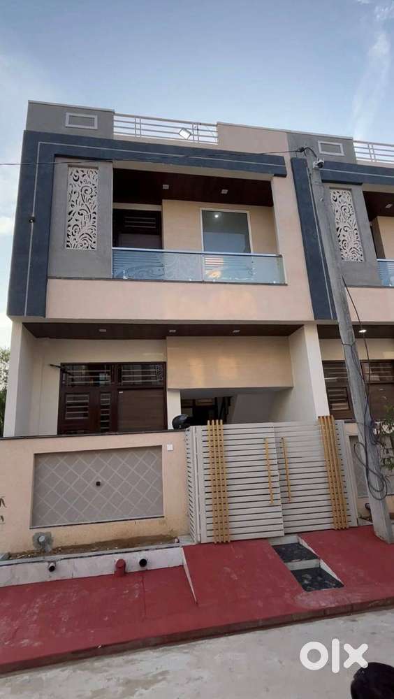 Villa Near by Duwarka apartment