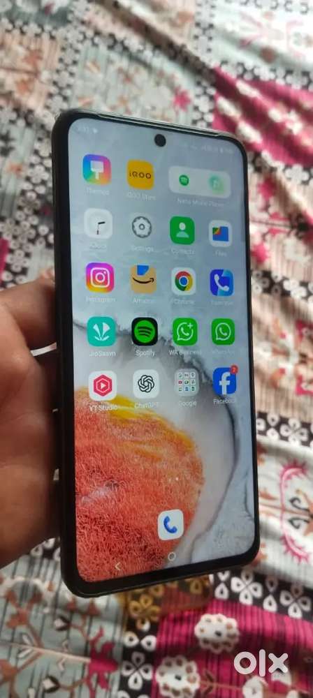 iQOO z9x 8/128 1 year old phone sale
