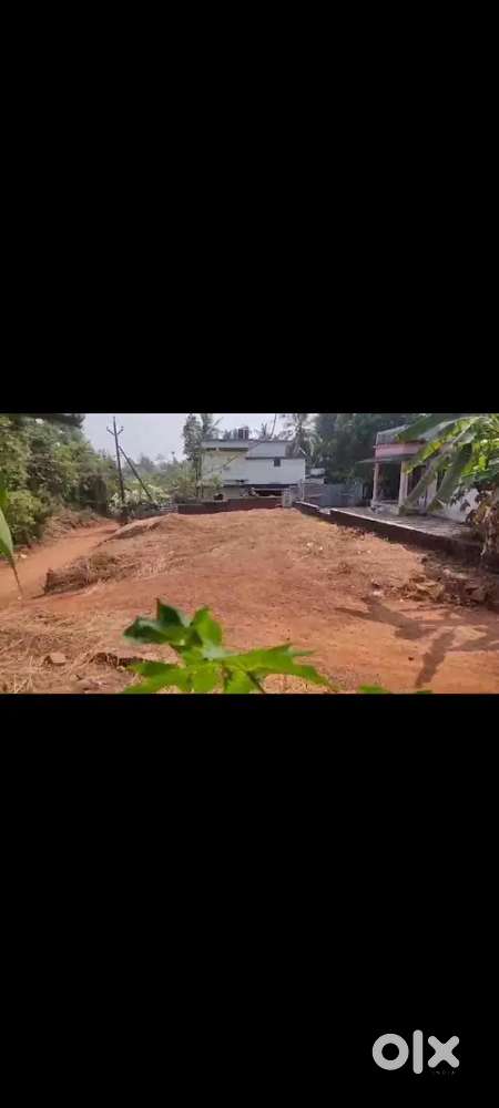 Housing plot for sale