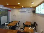 Franchisee burger and tea shop for lease or sales