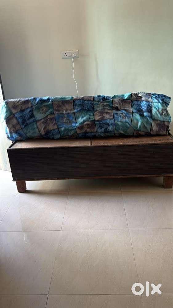 Single Beds with Storage