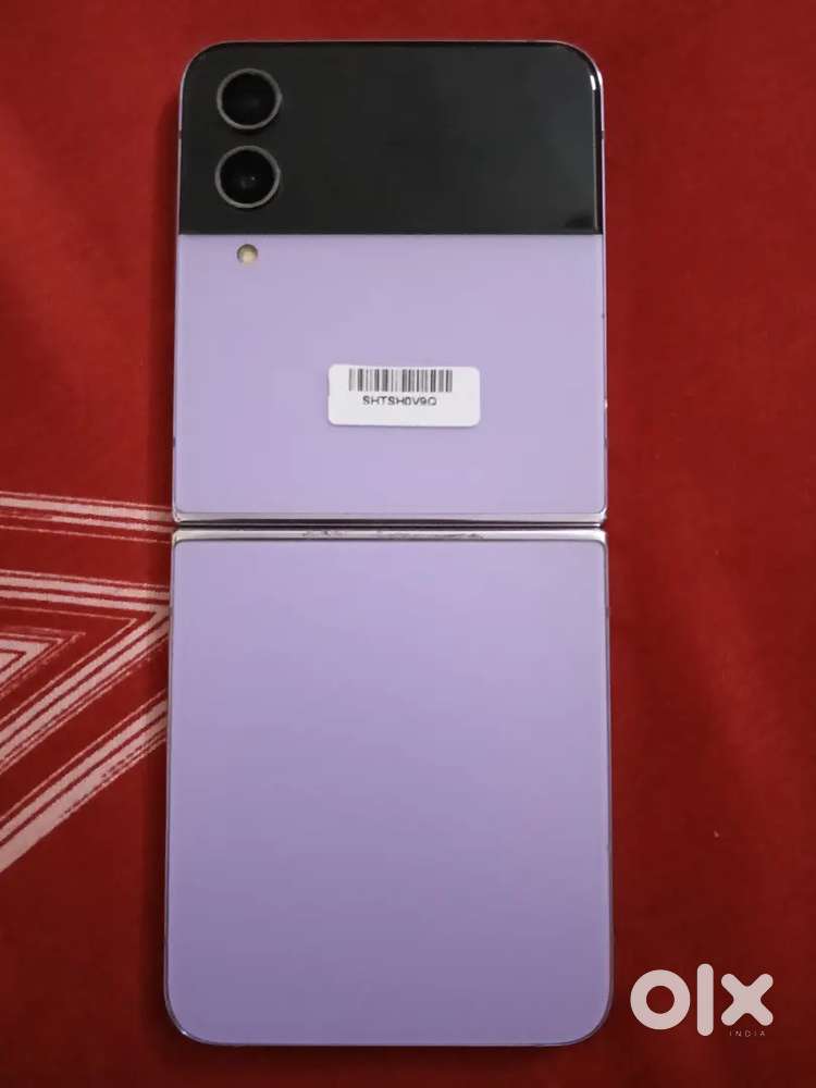 Samsung Galaxy Z Flip 4