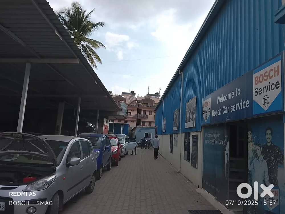 SPARE parts in charge for multi brand car service