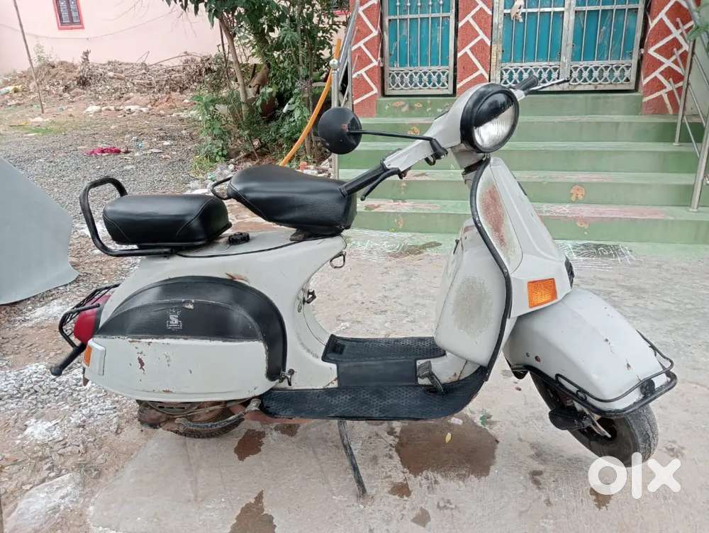 Bajaj chetak very good condition