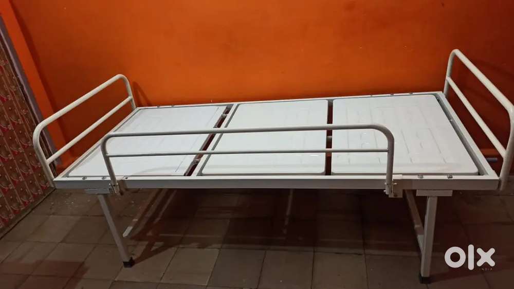 Hospital bed