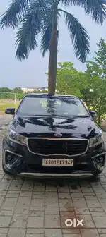 Kia Carnival 2021 Diesel 28036 Km Driven