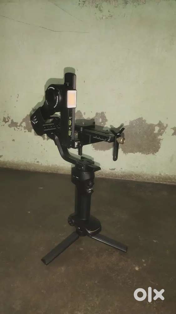 Urgently Sell My Gimbal Zhiyun Crane 4 Combo