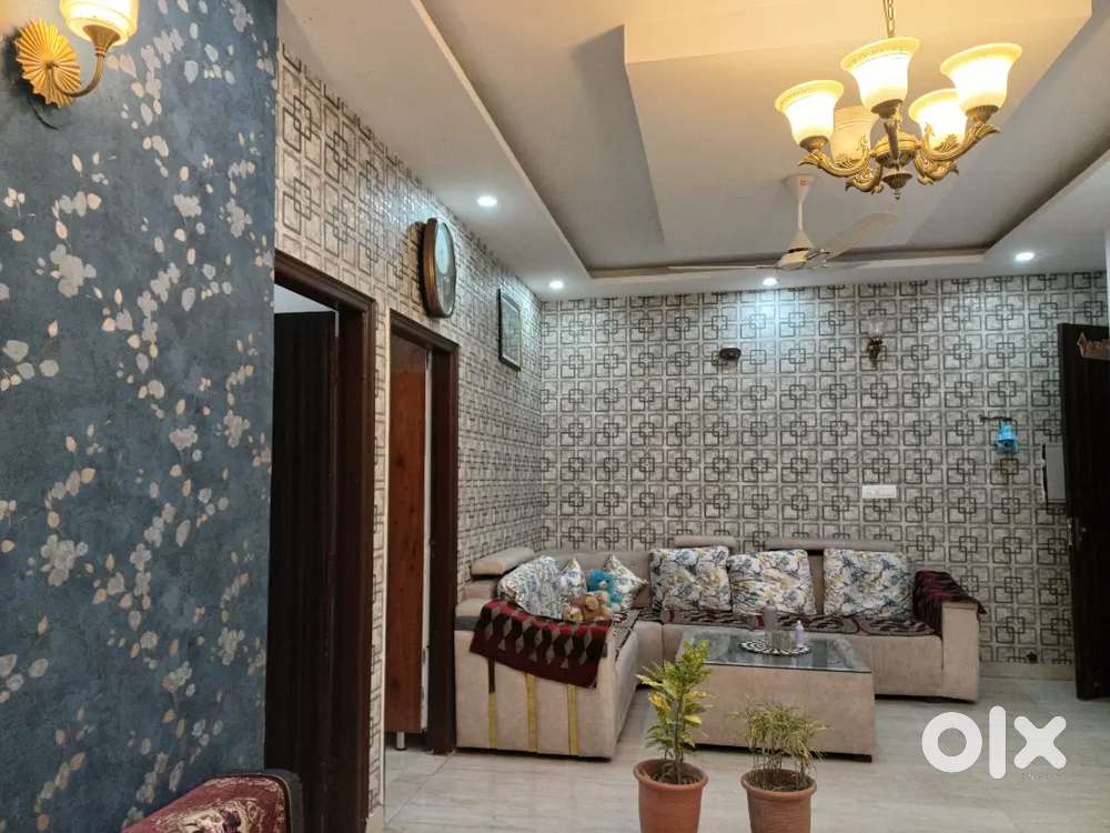 Available 3bhk fully furnished flat on patiala road Zirakpur