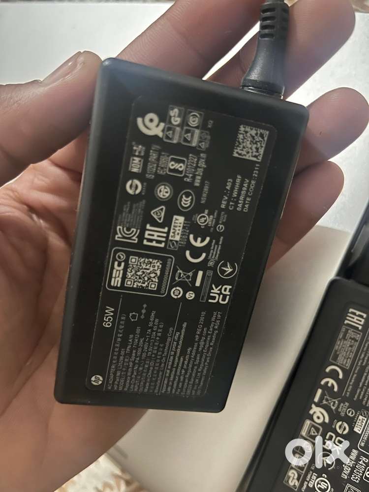 HP LAPTOP 65 charger