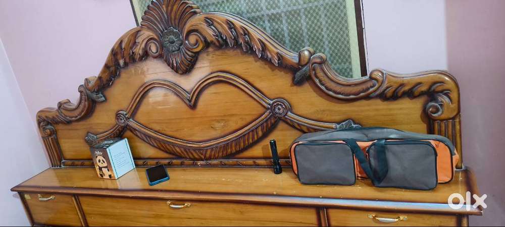 Pure teakwood bed headbox