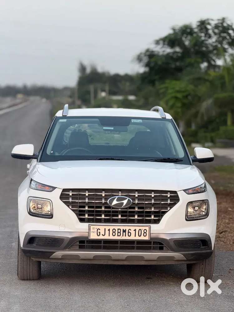 Hyundai venue s