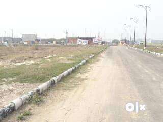 111 Sq.yd  commerical  plot for sale in sector 118