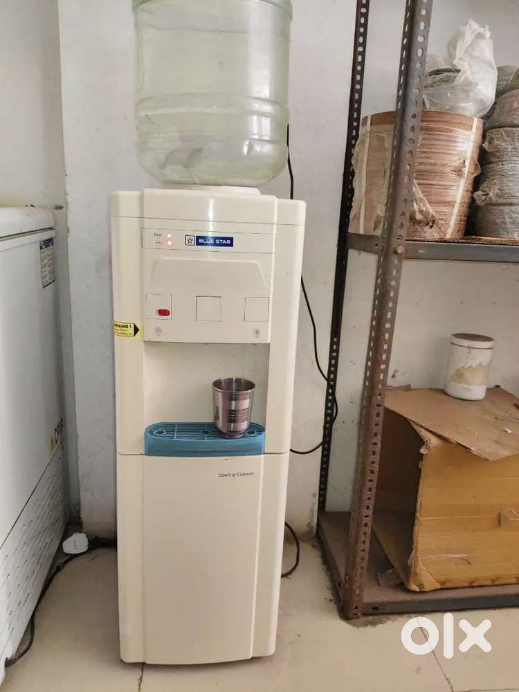Water despinser