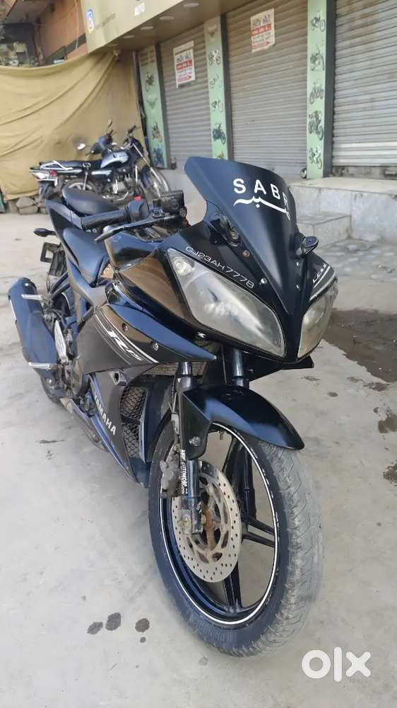 R15 V2, A1 condition, power full engine banne tayr sara