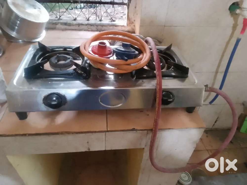 Bajaj Gass Oven with 2 pipes and 2 regulator New