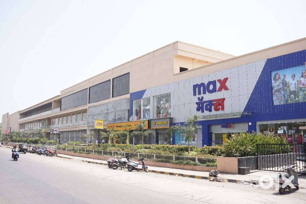 Godown for sale Prime Location.