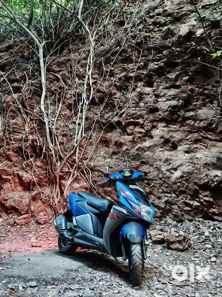 NTORQ 125 BLUE COLOUR